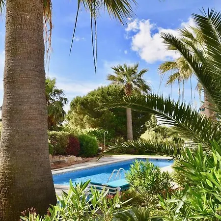 Holiday home Beautiful 2 Bedrooms Town House. Frontline